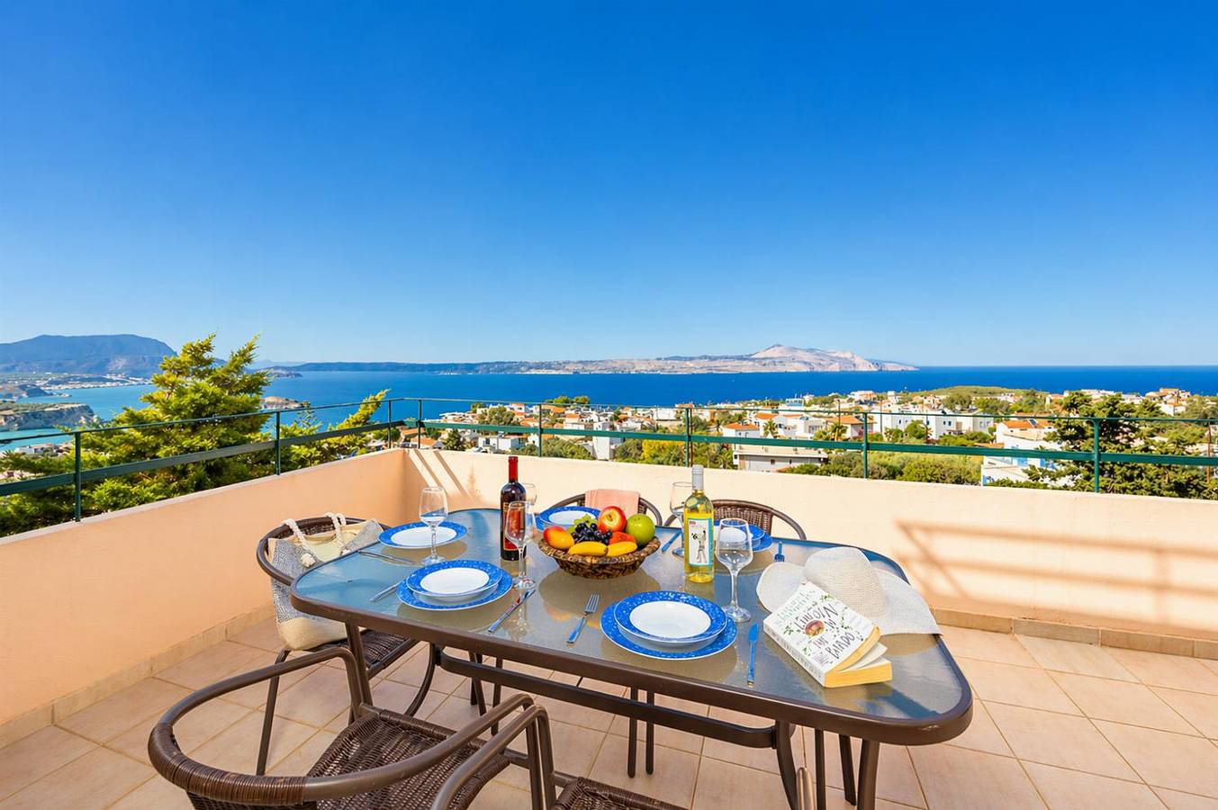 Villa für 7 Personen mit Terrasse in Vamos, Chania und Umgebung