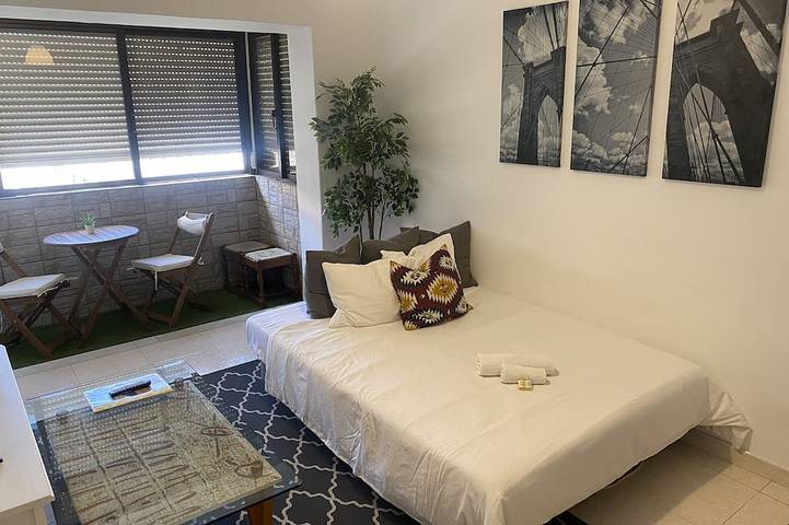 Gîte pour 4 personnes, avec balcon ainsi que jardin et jacuzzi dans Barreiro - 2