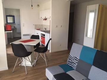 Gîte pour 4 personnes, avec balcon à La Suze-sur-Sarthe