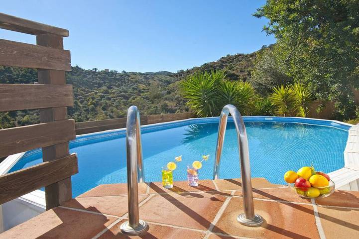 Ferienhaus für 2 Personen, mit Whirlpool und Garten in Comares