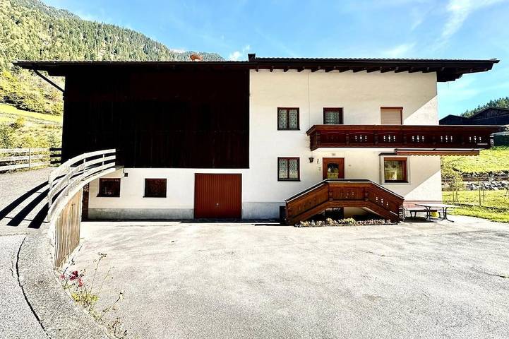 Ferienwohnung für 6 Personen in Jerzens