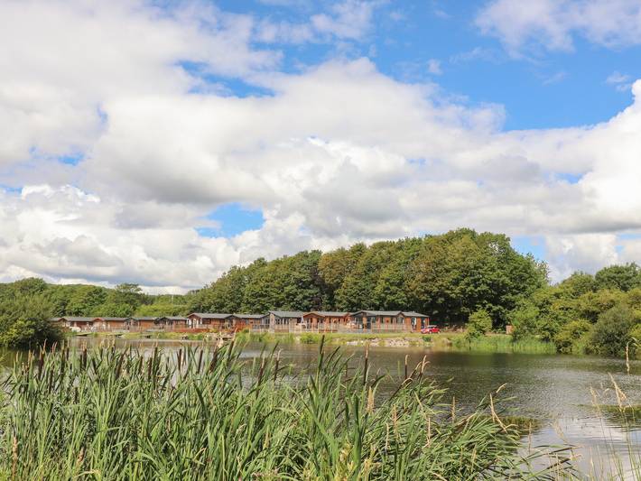Lodge voor 6 personen, met zwembad - 1