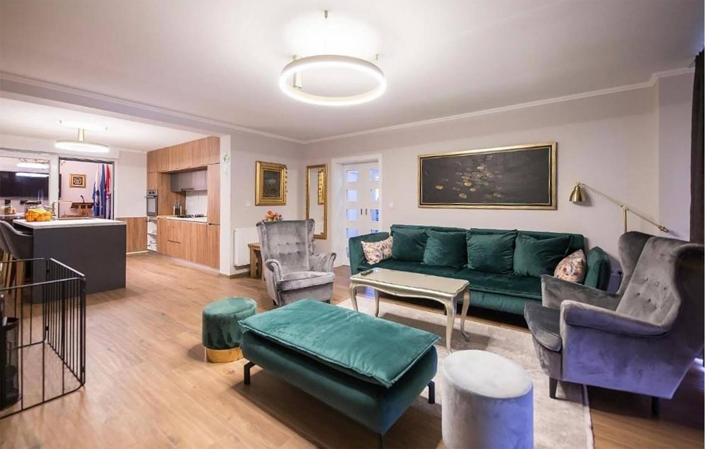 Geräumige 23 m² große Wohnung mit WLAN, Klimaanlage, Parkplatz, Terrasse und Grill in Osijek-Baranja