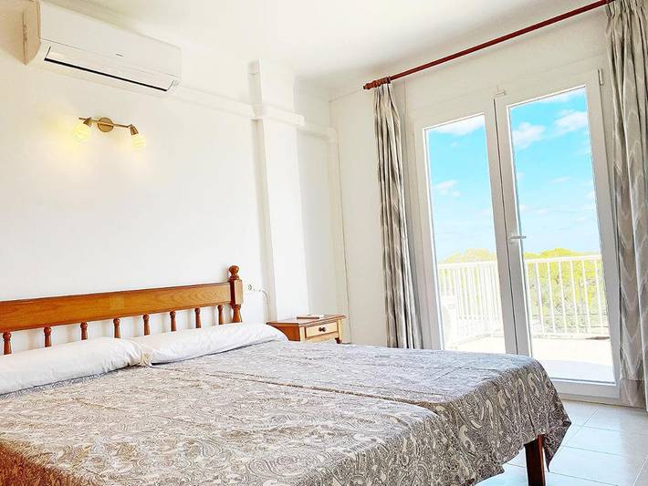 Gîte pour 4 personnes, avec vue ainsi que jardin et piscine à Cala Figuera - 4