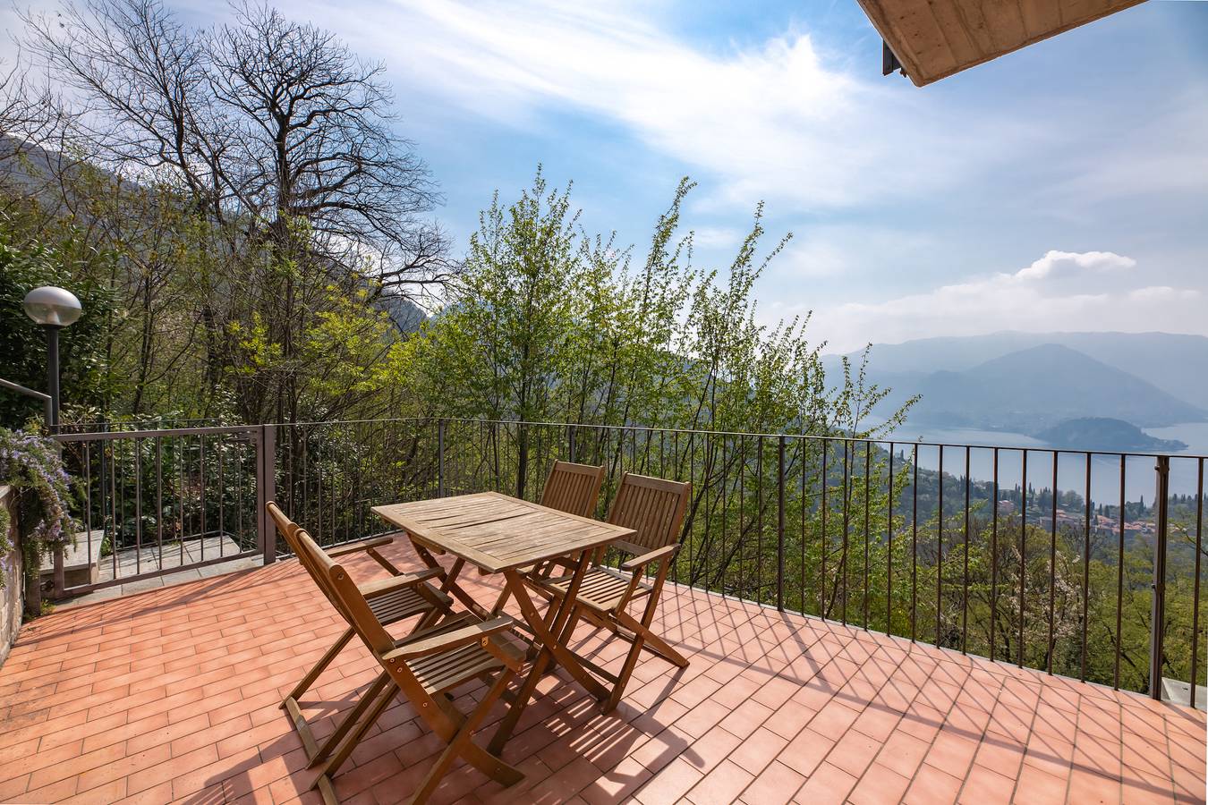 Apartamento entero, Alto Perledo Terrazzo in Perledo, Municipio de Perledo