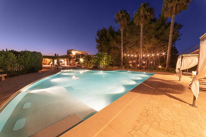 Villa per 8 persone, con Balcone a Martano