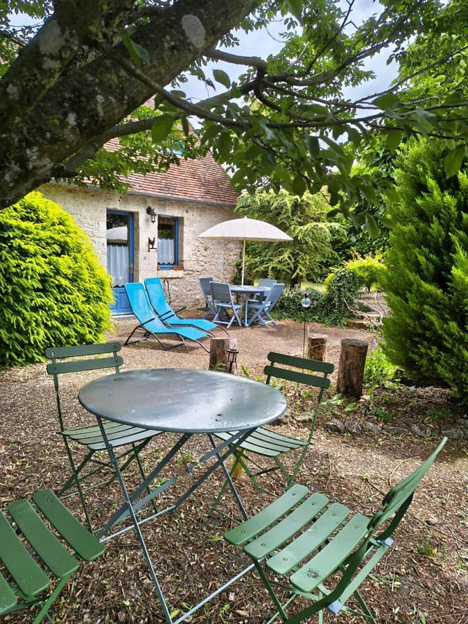 Location de vacances pour 4 personnes, avec Terrasse ainsi que Jardin et Vue à Pontlevoy - 2