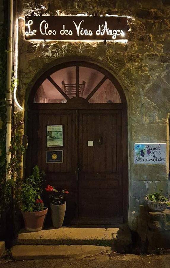 Location de vacances pour 2 personnes, avec terrasse, animaux acceptés à Saint-Pierre-des-Champs - 4