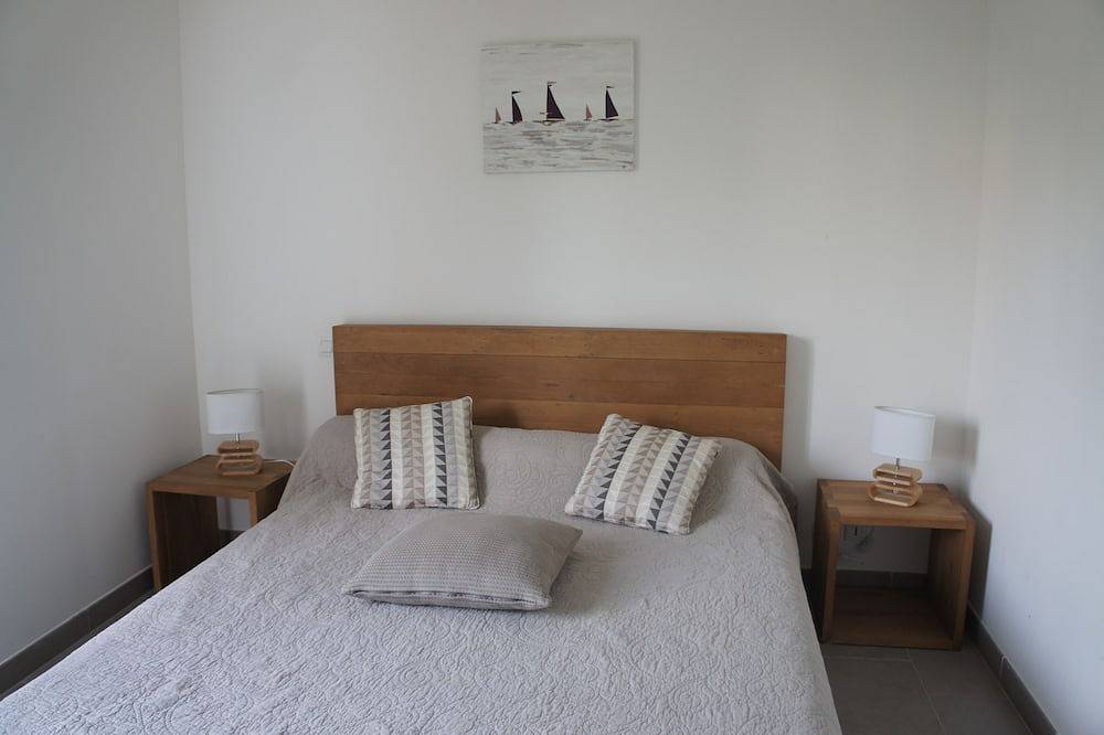 Apartamento entero, Nuevo apartamento de lujo - 2 habitaciones - 6/7 pers. - Piscina - 500m de la playa in Pinarellu, Zonza