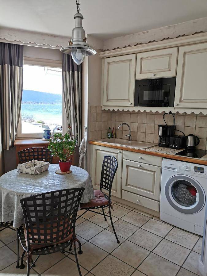 Gîte pour 3 personnes, avec jardin ainsi que vue sur le lac et vue, animaux acceptés à Duingt - 2