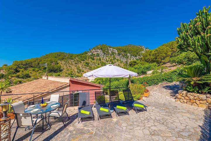 Ferienhaus für 8 Personen, mit Terrasse