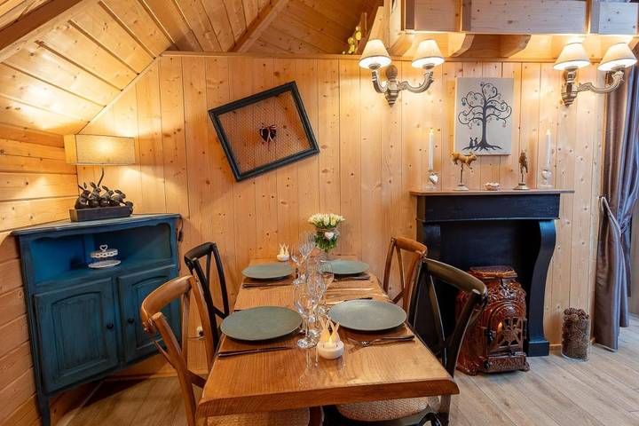 Tente pour 4 personnes, avec jardin ainsi que jacuzzi et sauna dans les Ardennes - 3