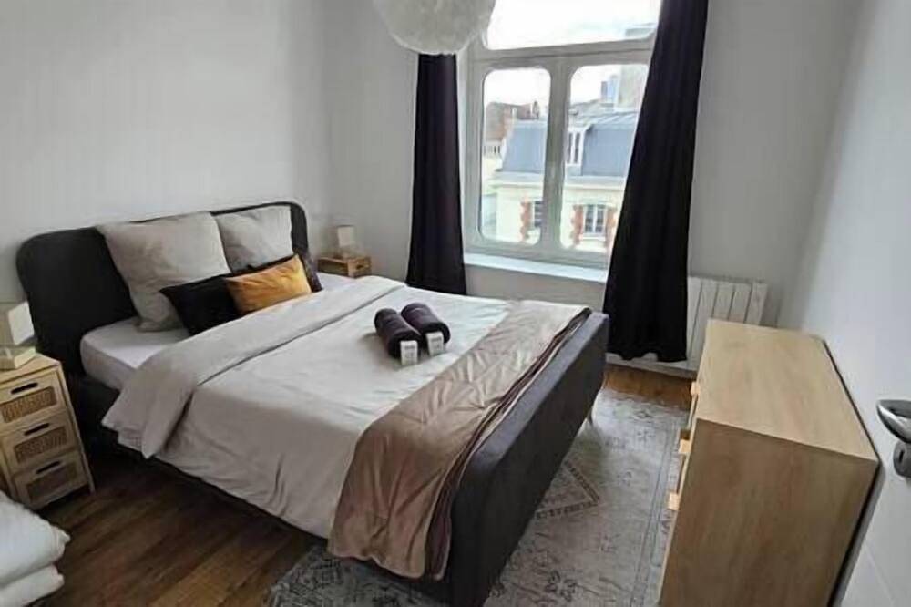 Apartamento entero, Elegant apartment in a luxury residence in Arrás (Paso de Calais), Región de Arras
