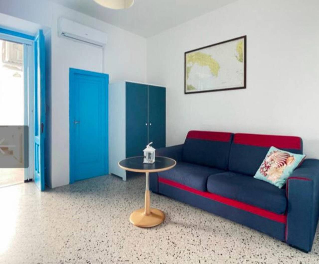 Apartamento inteiro, Apartamento 'Tramonti D'Incanto' com vista mar, Wi-Fi e ar condicionado in Torre Pali, Salve (Itália)