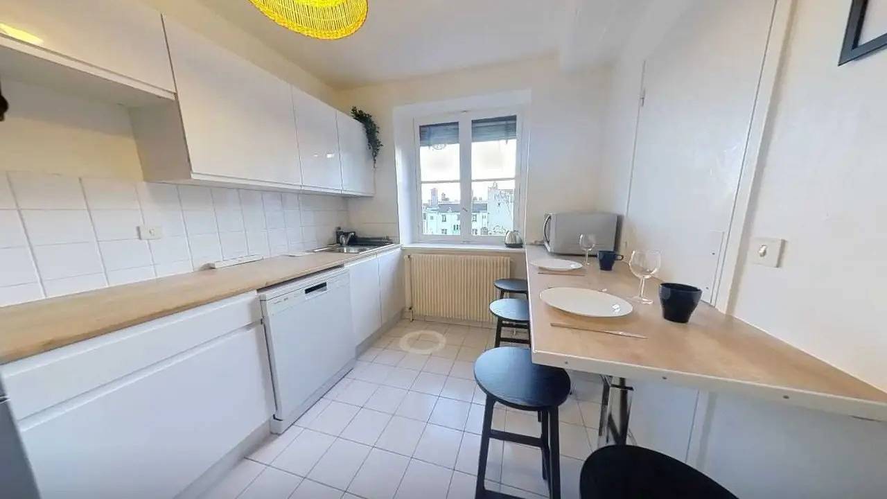 Ganze Ferienwohnung, Ferienwohnung für 1 Personen (87 m²) in Lyon in Lyon, Lyon und Umgebung