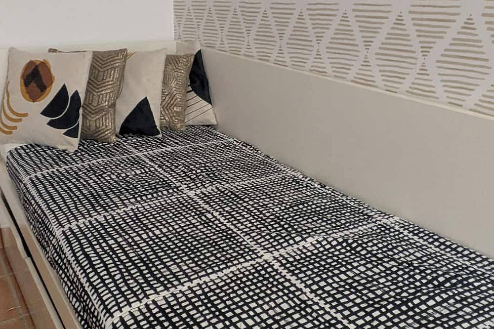 Apartamento entero, Espacio acogedor y tranquilo a un paso de todo con entrada independiente+parking in Villa de Otura, Provincia de Granada