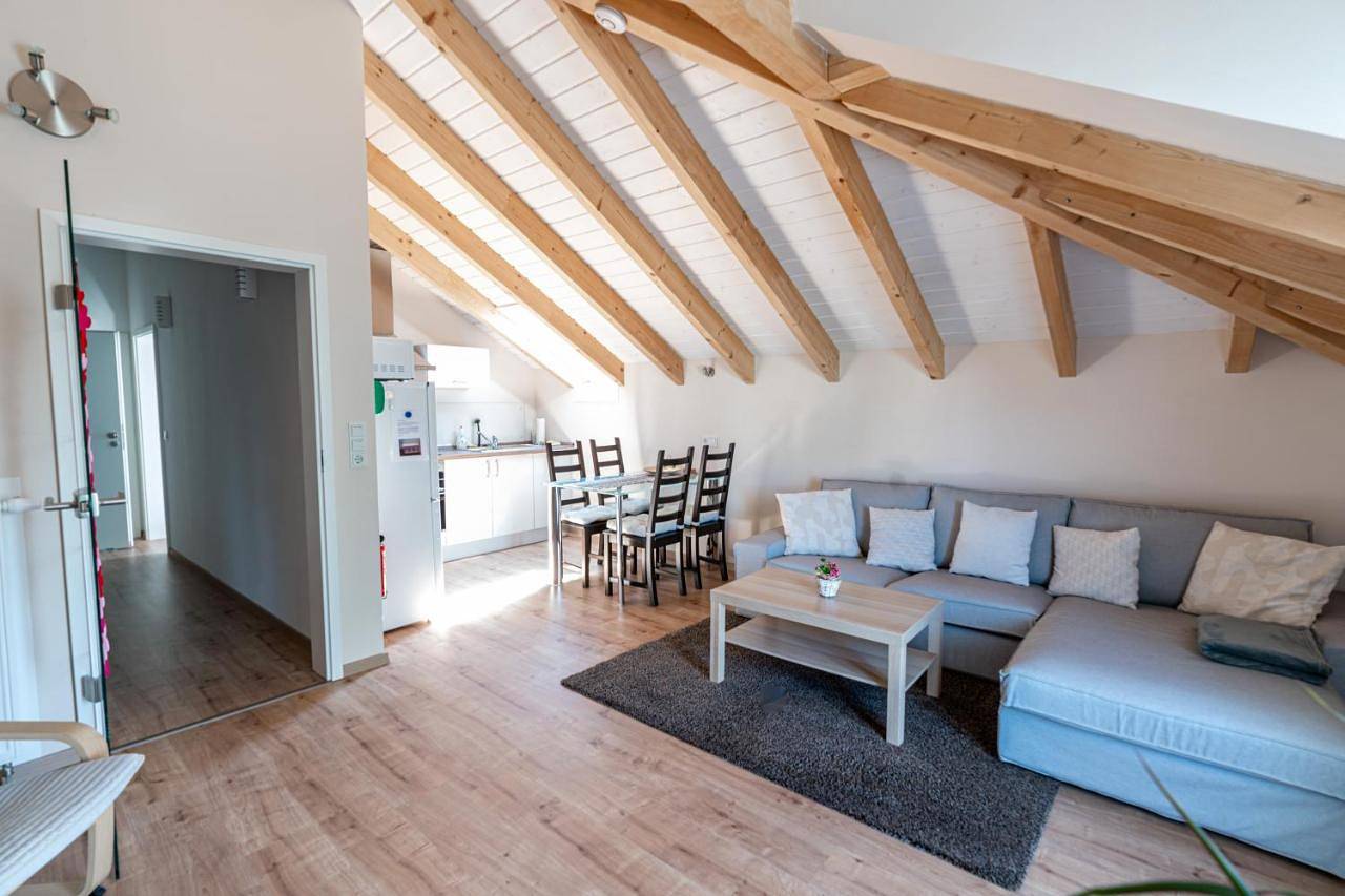 Ganze Wohnung, One-Bedroom Apartment in Bad Camberg, Landkreis Limburg-Weilburg
