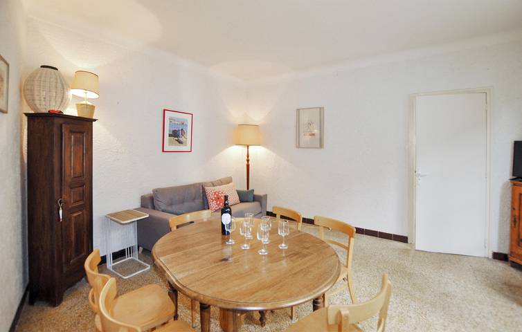 Gemütliche 70qm Wohnung mit Terrasse & Parkplatz in La Côte Vermeille, Collioure