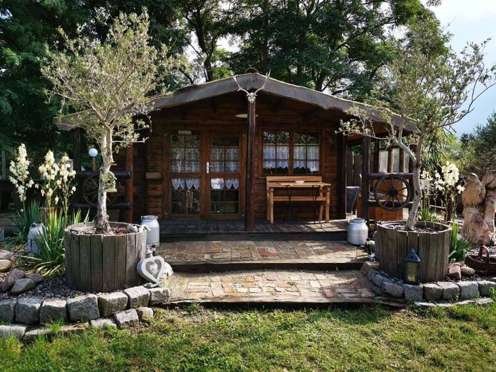 Ferienwohnung für 3 Personen, mit Terrasse und Garten sowie Sauna in Milower Land