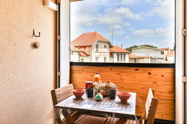 Gîte pour 2 personnes, avec balcon dans Office De Tourisme De Biscarrosse
