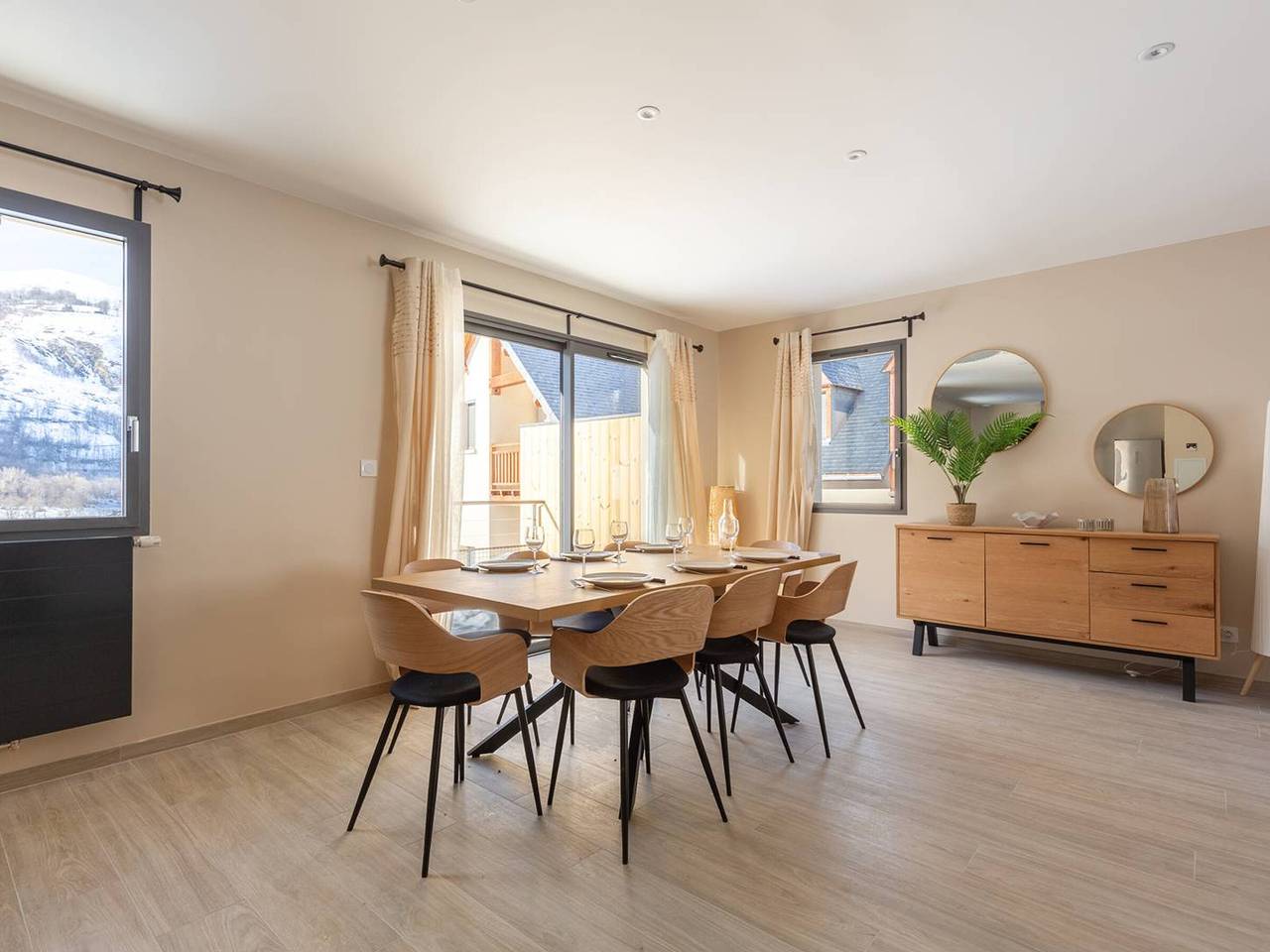 Maison Neuve 7 Pers Loudenvielle Proche Centre avec Wifi in Loudenvielle, Pyrénées