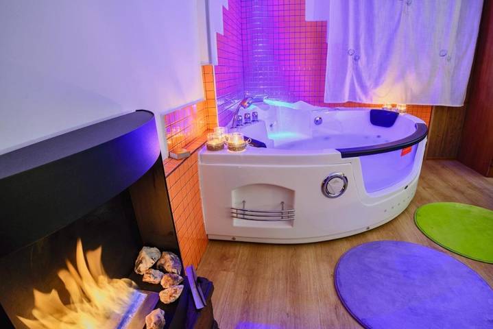 Casa rural para 2 personas, con jacuzzi y jardín en Montaña de Luna - 4