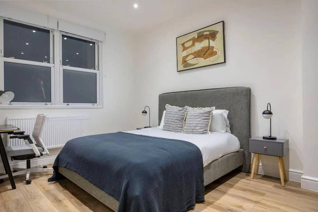 Entire apartment, Luxury Apartment in Knightsbridge in London, South East England