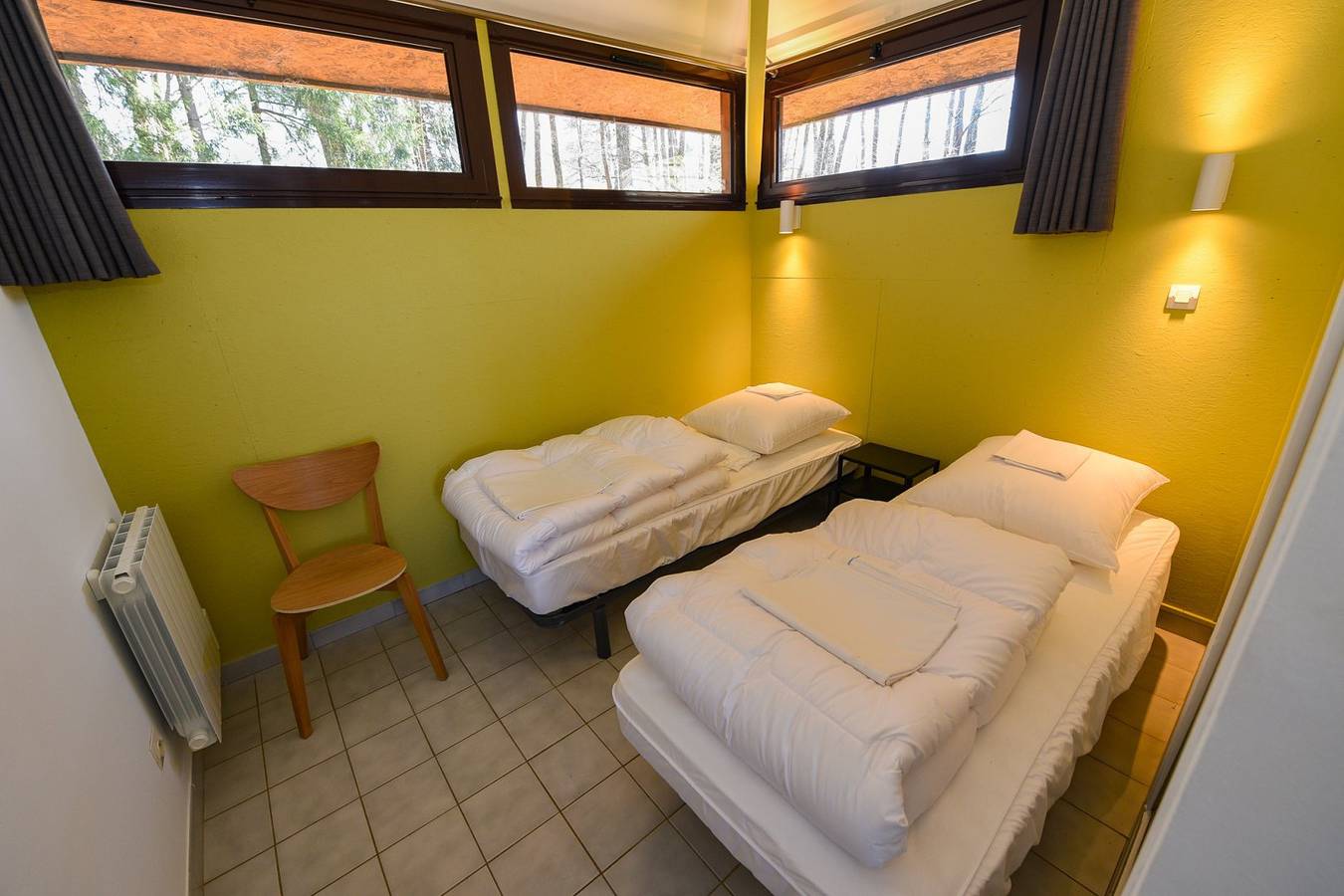Chalets 4 à 6 personnes - Domaine Activital Lac des Settons in Montsauche-les-Settons, Lac des Settons