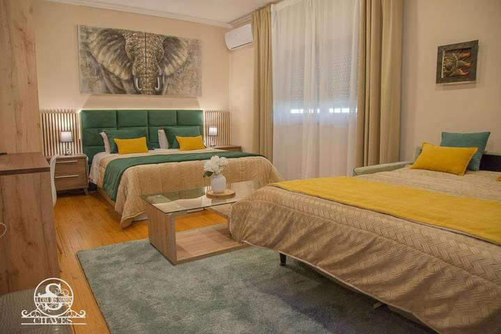 Gîte pour 2 personnes, avec vue ainsi que jardin et terrasse, animaux acceptés à Chaves - 2