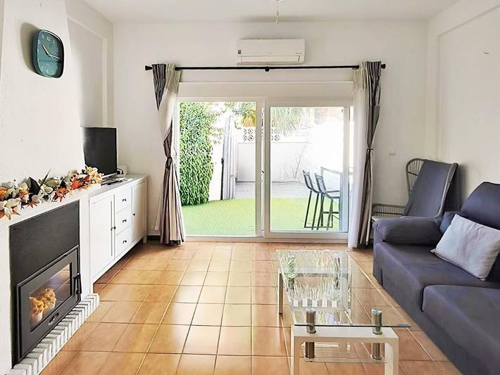 Bungalow für 3 Personen, mit Pool und Garten in Benidorm - 4
