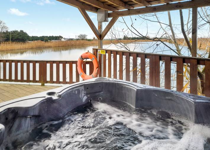 Glamping for 4 people in Cambridgeshire