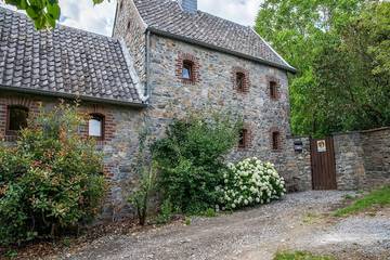Gîte pour 8 personnes, avec terrasse ainsi que jardin et sauna à Aubel