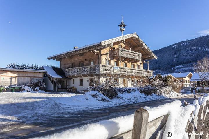 Ferienwohnung für 4 Personen, mit Balkon in Bramberg am Wildkogel - 2