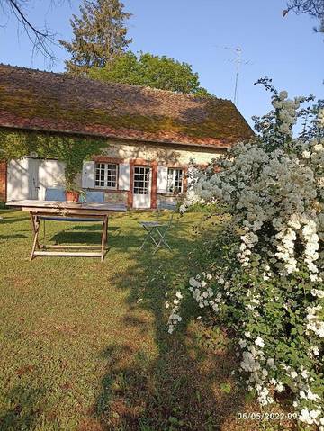 Maison de vacances pour 4 personnes, avec vue et jardin dans le Cher