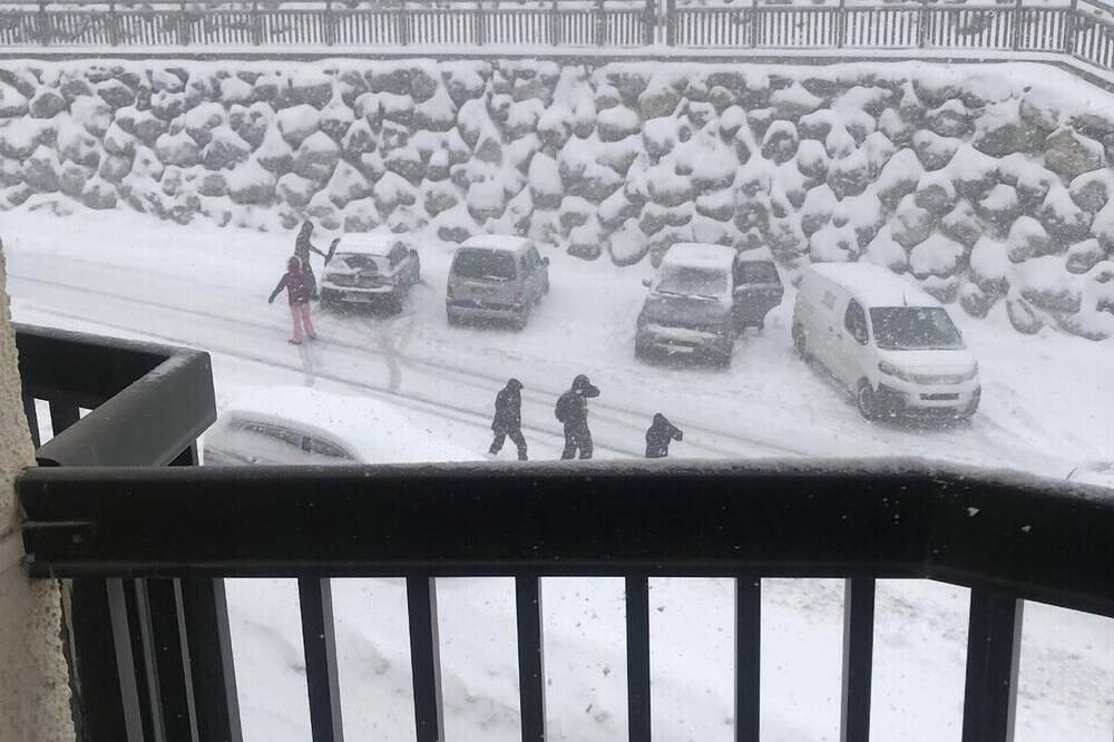 Appartement entier, Apparts 2-4-6 pers. Faces et Pieds pistes Garages  Balcons Pla d'Adet 65170 in Saint-Lary-Soulan, Parc national des Pyrénées