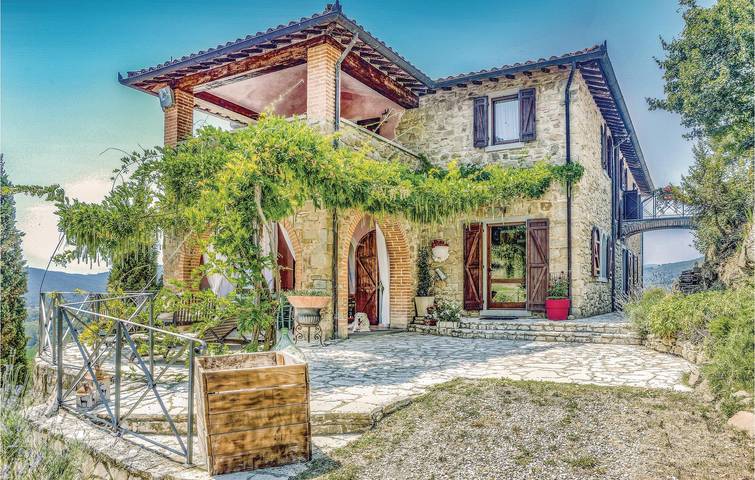 Casa vacanza per 10 persone, con terrazza e giardino, con animali domestici - 1