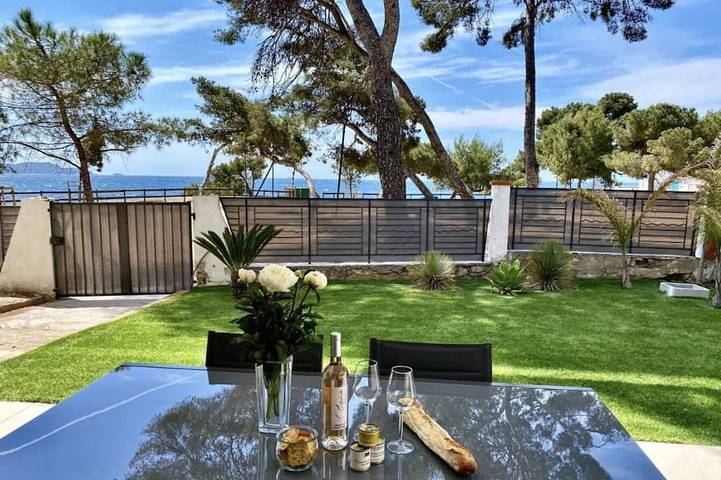 Gîte pour 4 personnes dans Port Des Salettes Carqueiranne