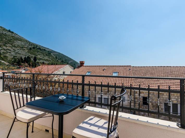 Vacation rental for 4 people, with balcony in Dubrovnik