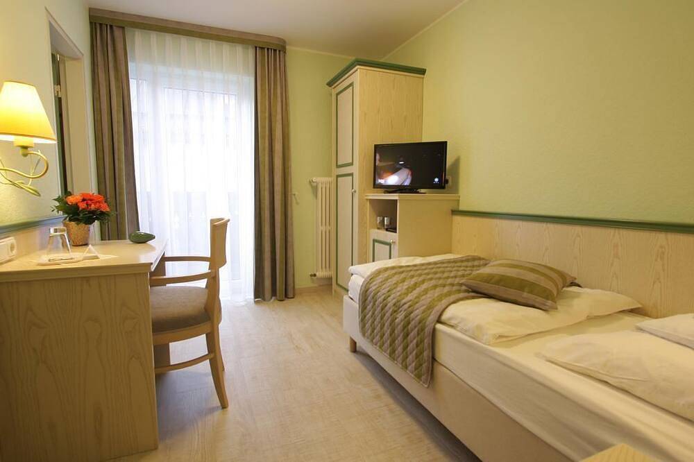 Ganze Wohnung, Einzelzimmer \"Buchfink\" (18m²) - Hotel Schneider am Maar in Schalkenmehren, Vulkaneifel