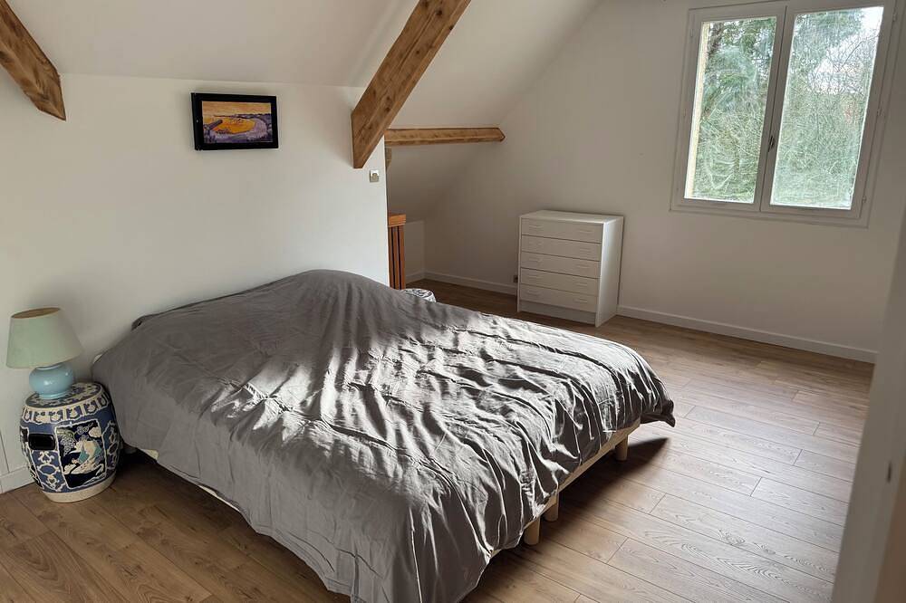 Maison calme, grand jardin, 4mn plage Houlgate, idéale pour les familles in Gonneville-sur-Mer, Région de Lisieux