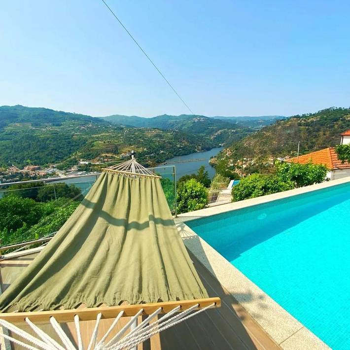 Casa de férias para 6 pessoas, com vista e piscina e ainda jardim, com animais de estimação em Baião