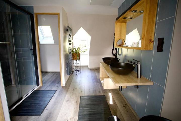 Location de vacances pour 14 personnes, avec vue et jardin ainsi que sauna et piscine à Ayzac-Ost - 3