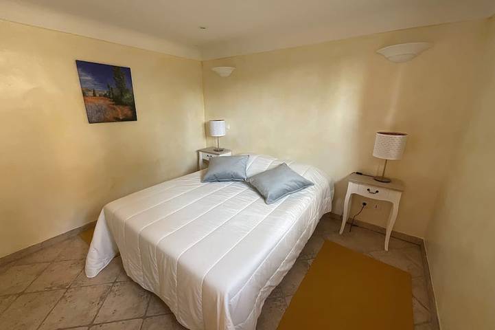 Ganze Wohnung, Beautiful apartment, with tennis court, in a magnificent property in Provence Verte. in Carcès, Brignoles Region