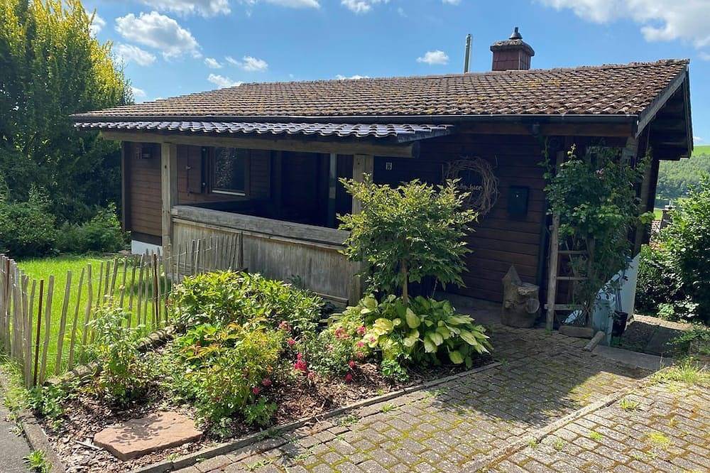 Ferienhaus Mountainside - Ferienhaus, Dusche, Wc, 1 Schlafraum in Bodenfelde, Weserbergland