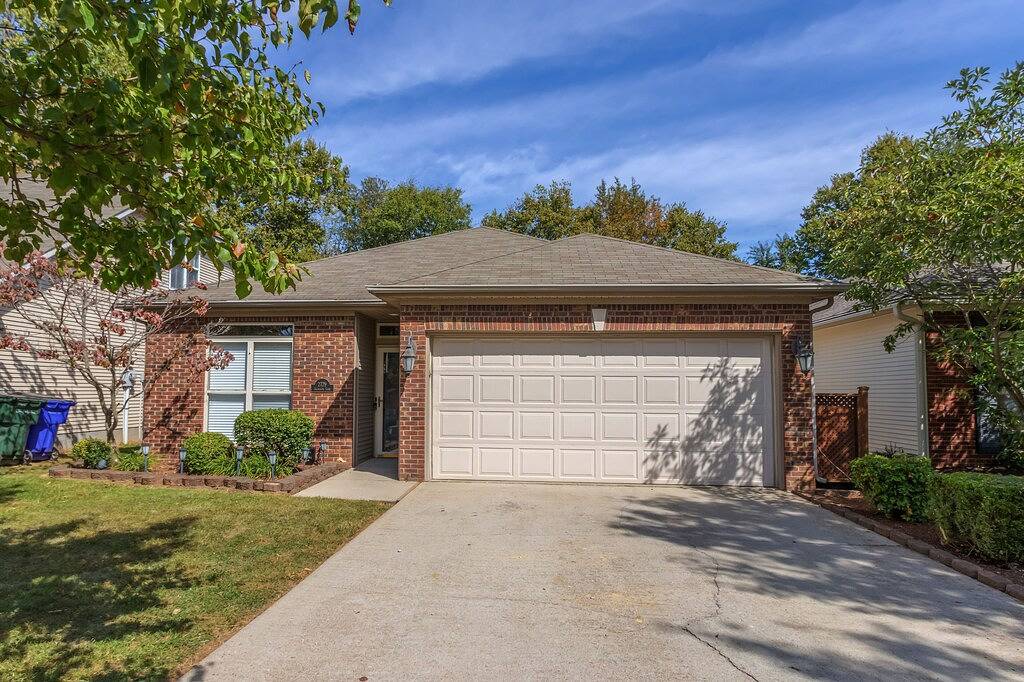 Geheimer Garten in den Vororten in Lexington, Kentucky