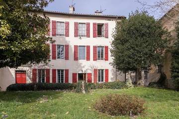 Location de vacances pour 7 personnes, avec jardin à Aspet