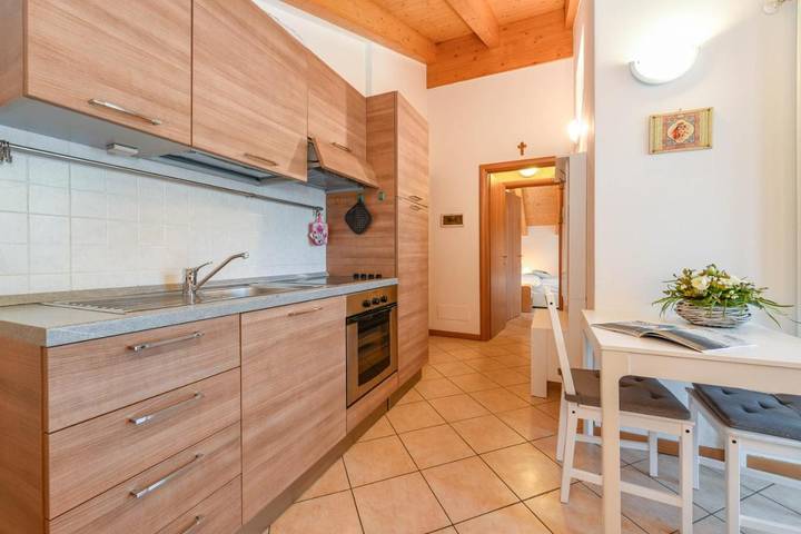 Location de vacances pour 2 personnes, avec vue ainsi que sauna et jardin, adapté aux familles à Carisolo - 4
