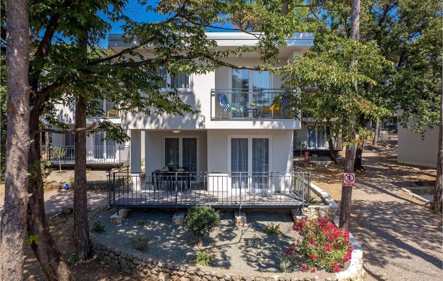 Ferienwohnung mit Meerblick, Terrasse und WLAN, in der Nähe der Küste und der Stadt in Kraljevica, Primorje-Gorski Kotar