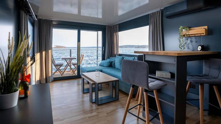 Boot für 6 Personen, mit Terrasse und Seeblick sowie Ausblick, mit Haustier in Polen