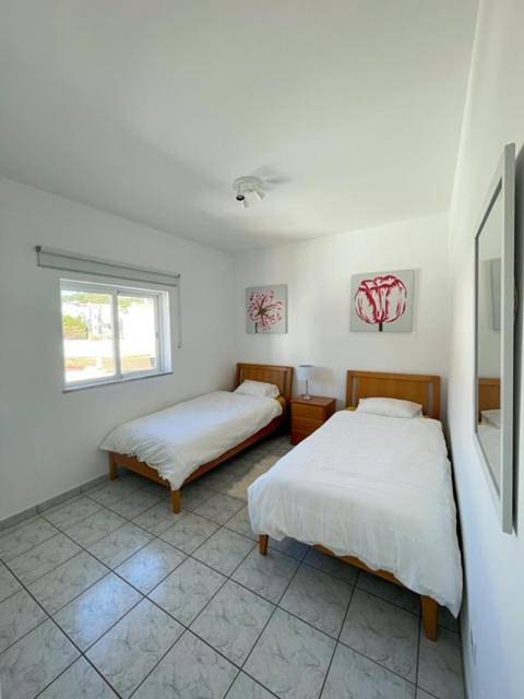 Ferienwohnung für 2 Personen, mit Ausblick und Balkon in Salema - 4